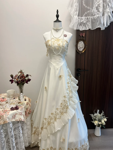 Vintage A Line Strapless Golden Appliques White Satin Long Prom Dress Party Dress HZ1023